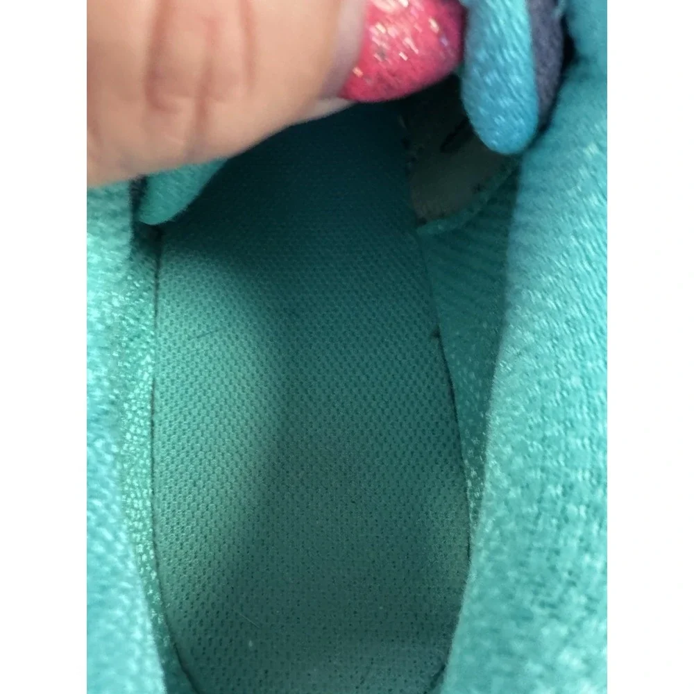 Nike Womens Downshifters Gray and Teal Size 10 Good Condition SB22
